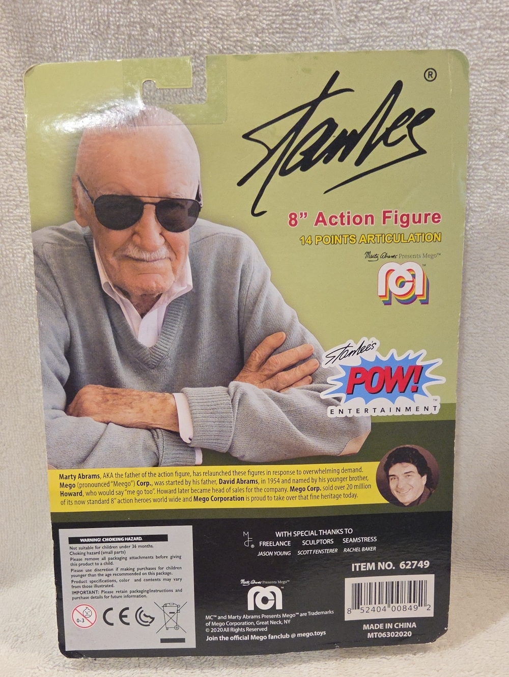STAN LEE FIGURE - Picture 4 of 4